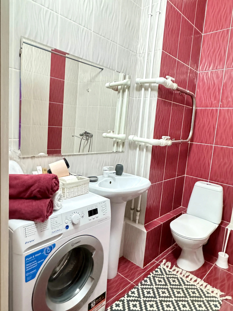 Апартаменты На Крестинского 35