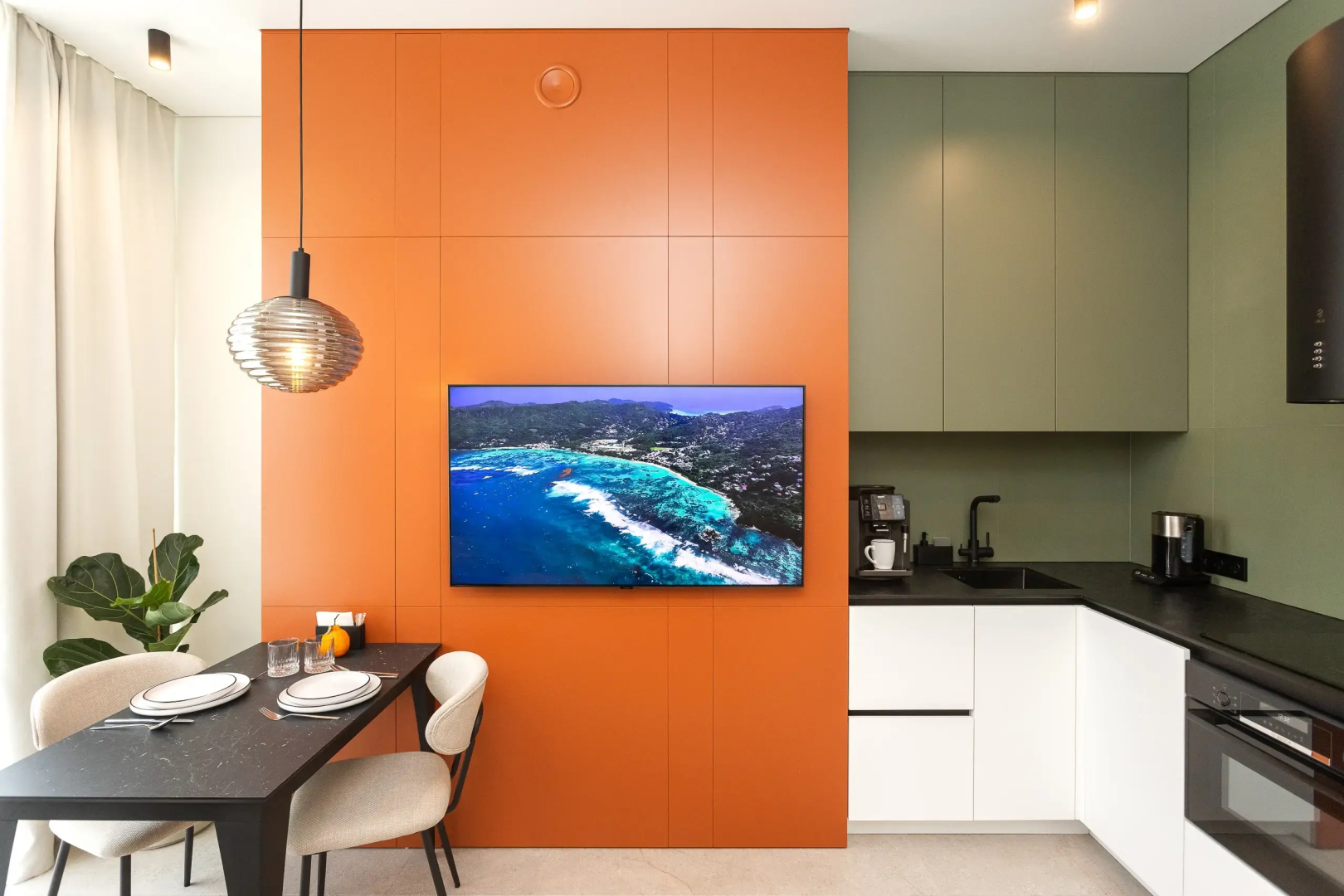 Апартаменты Хвоя