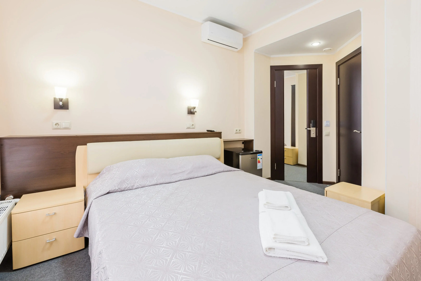 Отель Very Hotel