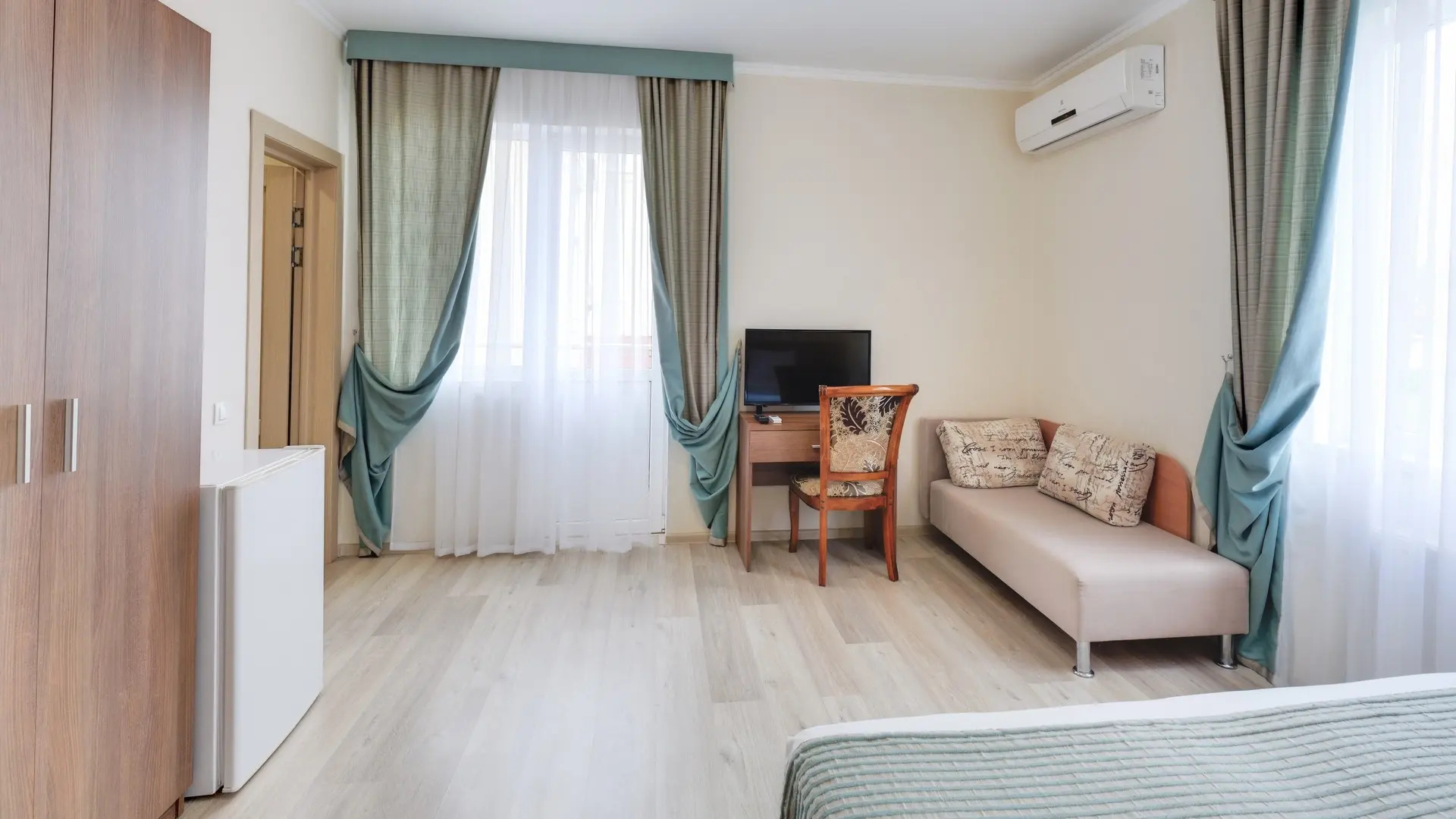 Меблированные комнаты Паруса