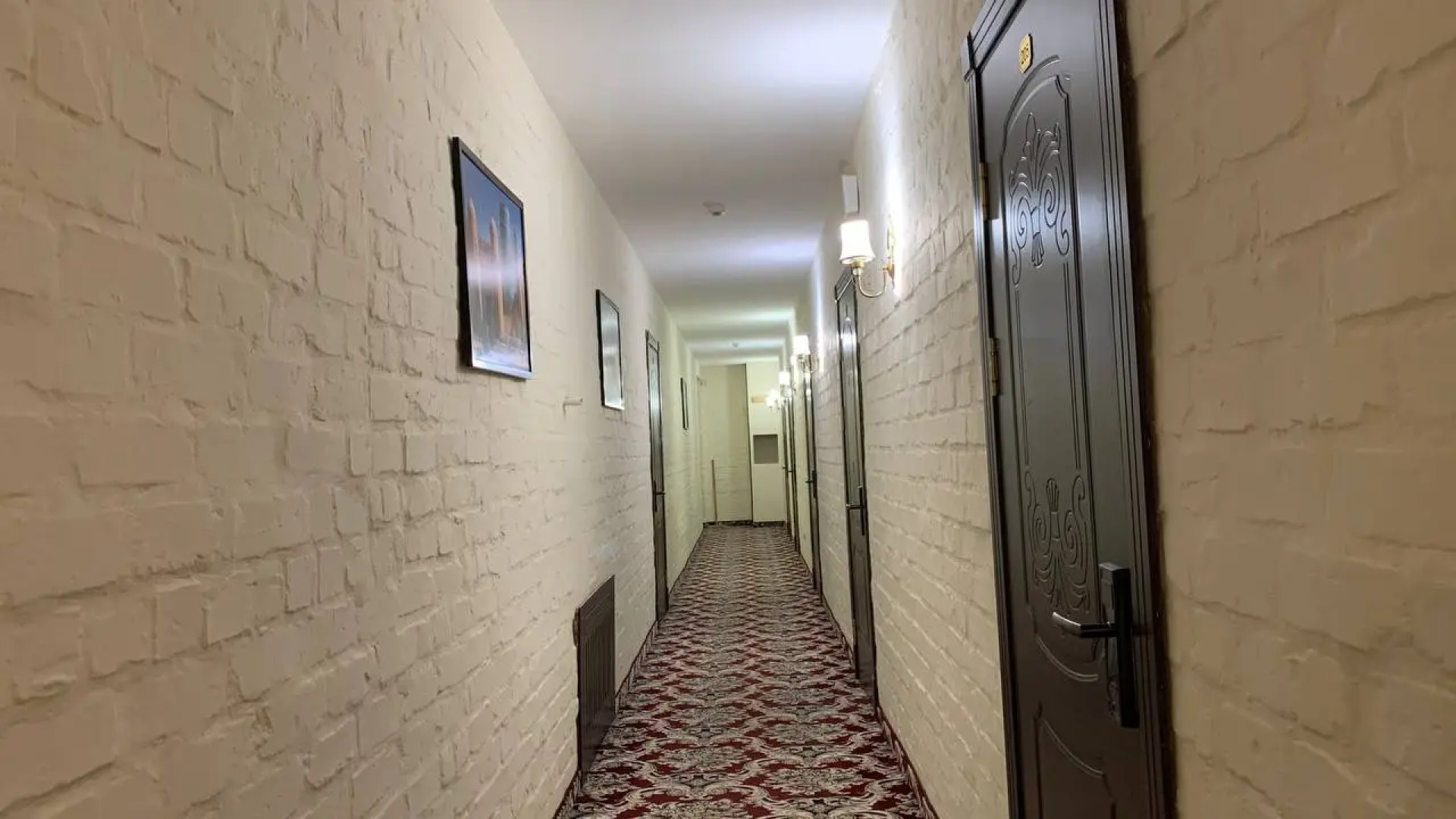 Отель Orient Grand