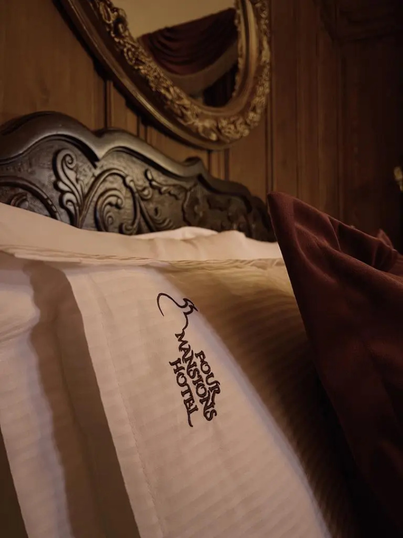 Boutique hotel Four Mansions Hotel