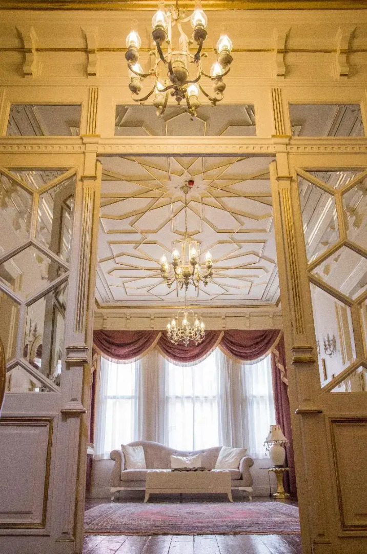 Отель HHK Hotel