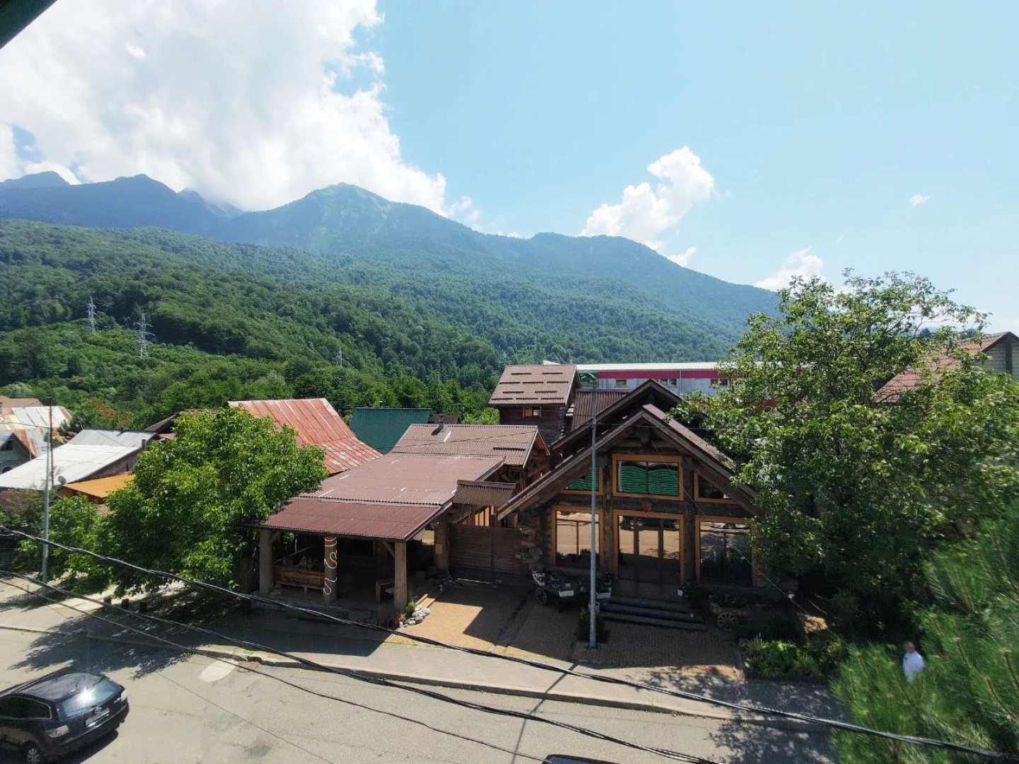 Апартаменты Студия с Балконом на Защитников Кавказа 114