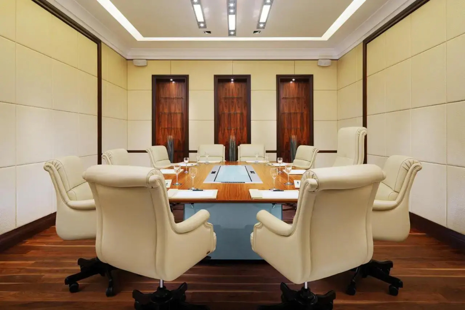 Отель Сафмар Палас Москва