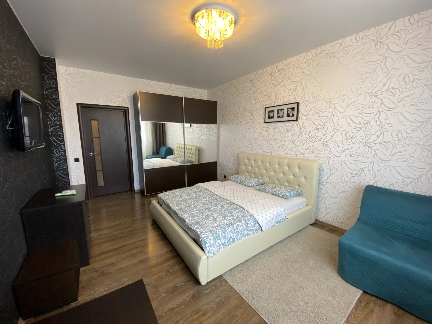 Апартаменты Люкс у аквапарка Ривьера улица Чистопольская 71А