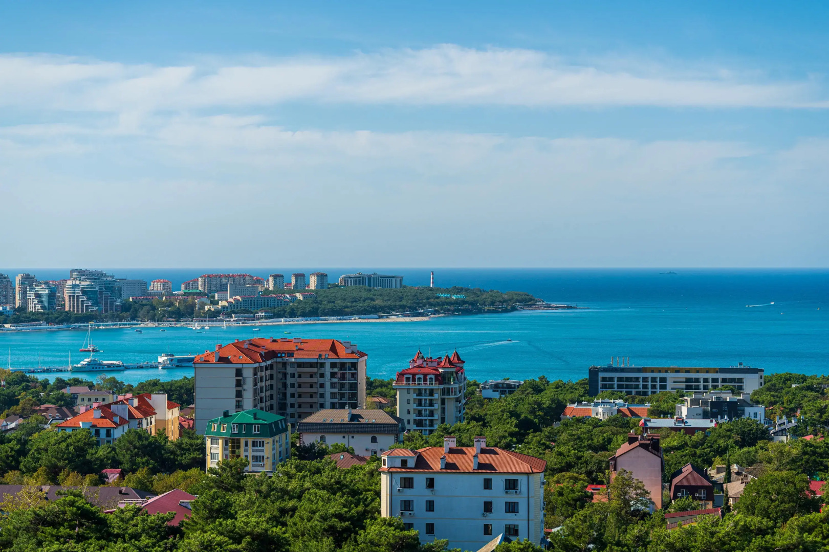 Апартаменты Чистая и Уютная Недалеко от Моря от LetoApart