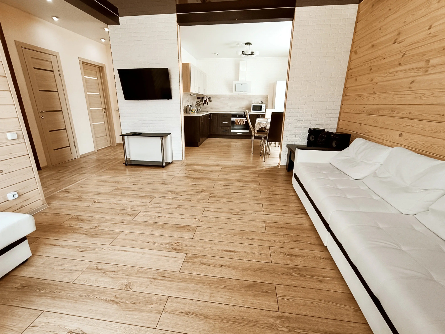 Частный дом Снежок