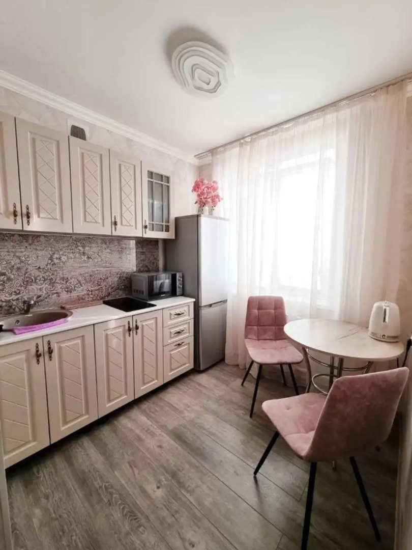 Апартаменты на проспекте Мира 151А