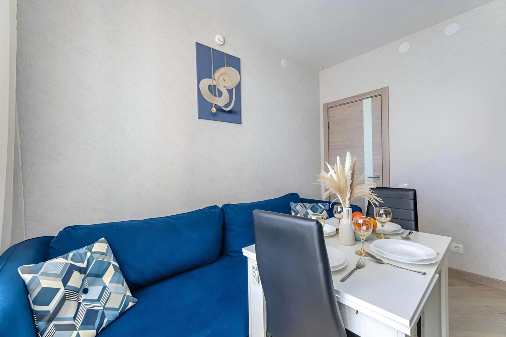 Квартира в Престижном ЖК Возле Метро Горки Рядом Горкинско-Ометьевский Парк