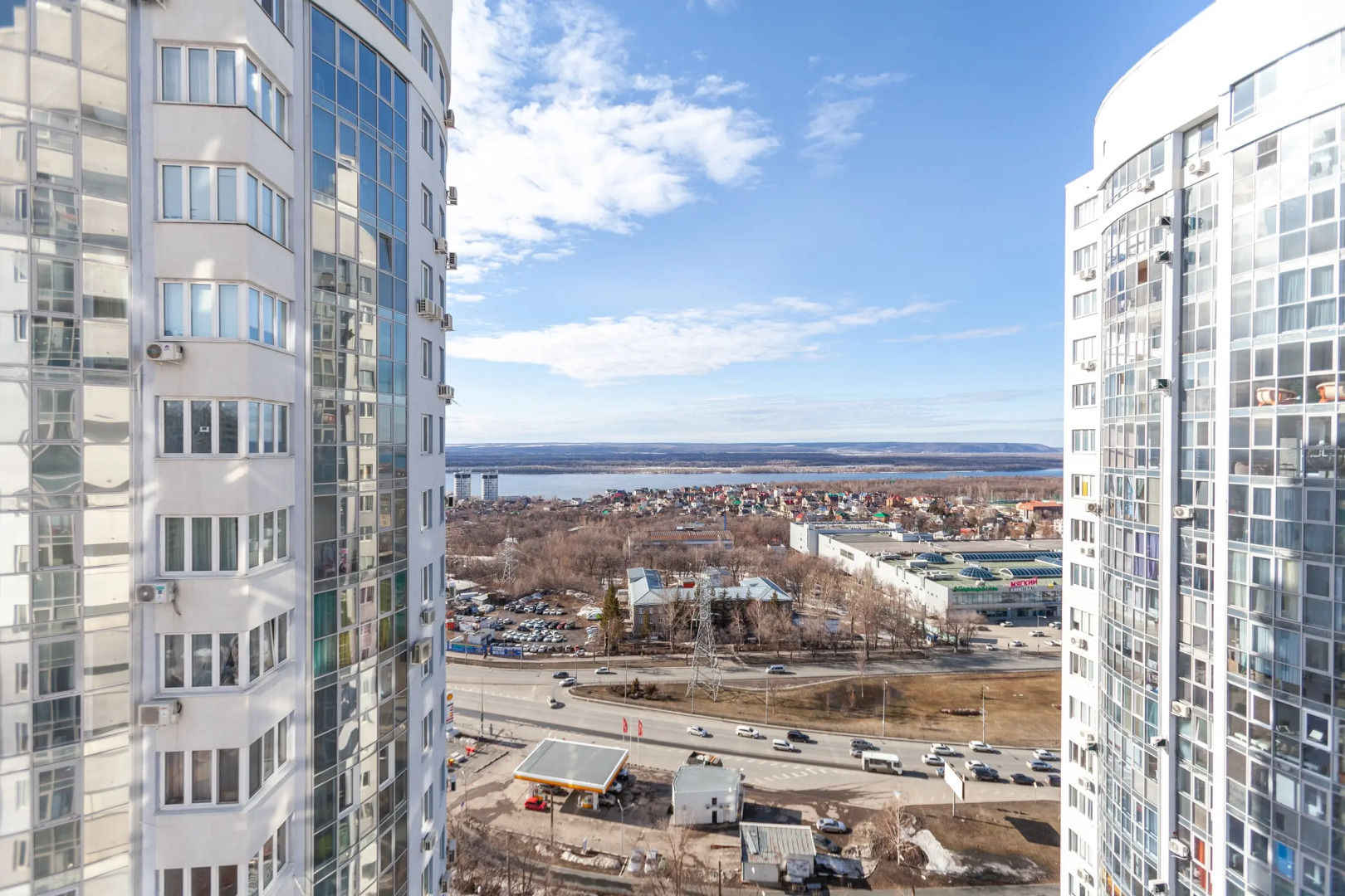 Апартаменты RentPlaza c панорамным видом на город