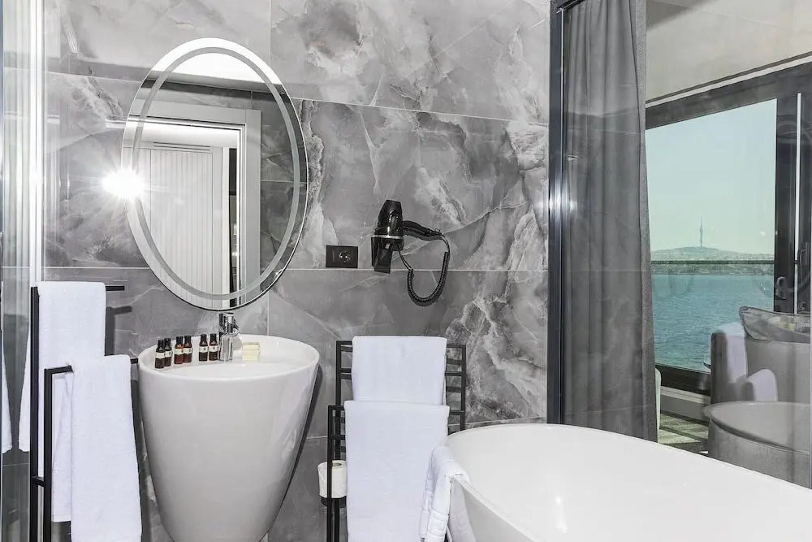 Отель Pera Bosphorus