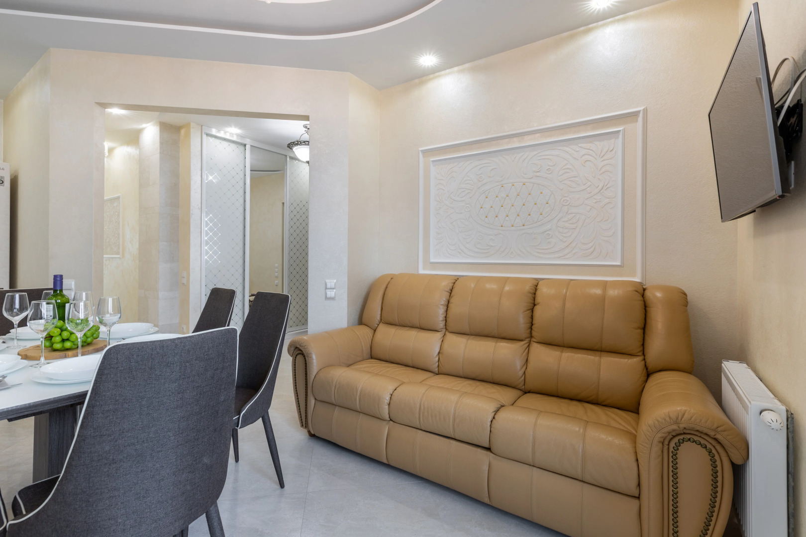 Апартаменты Модерн с просторной кухней