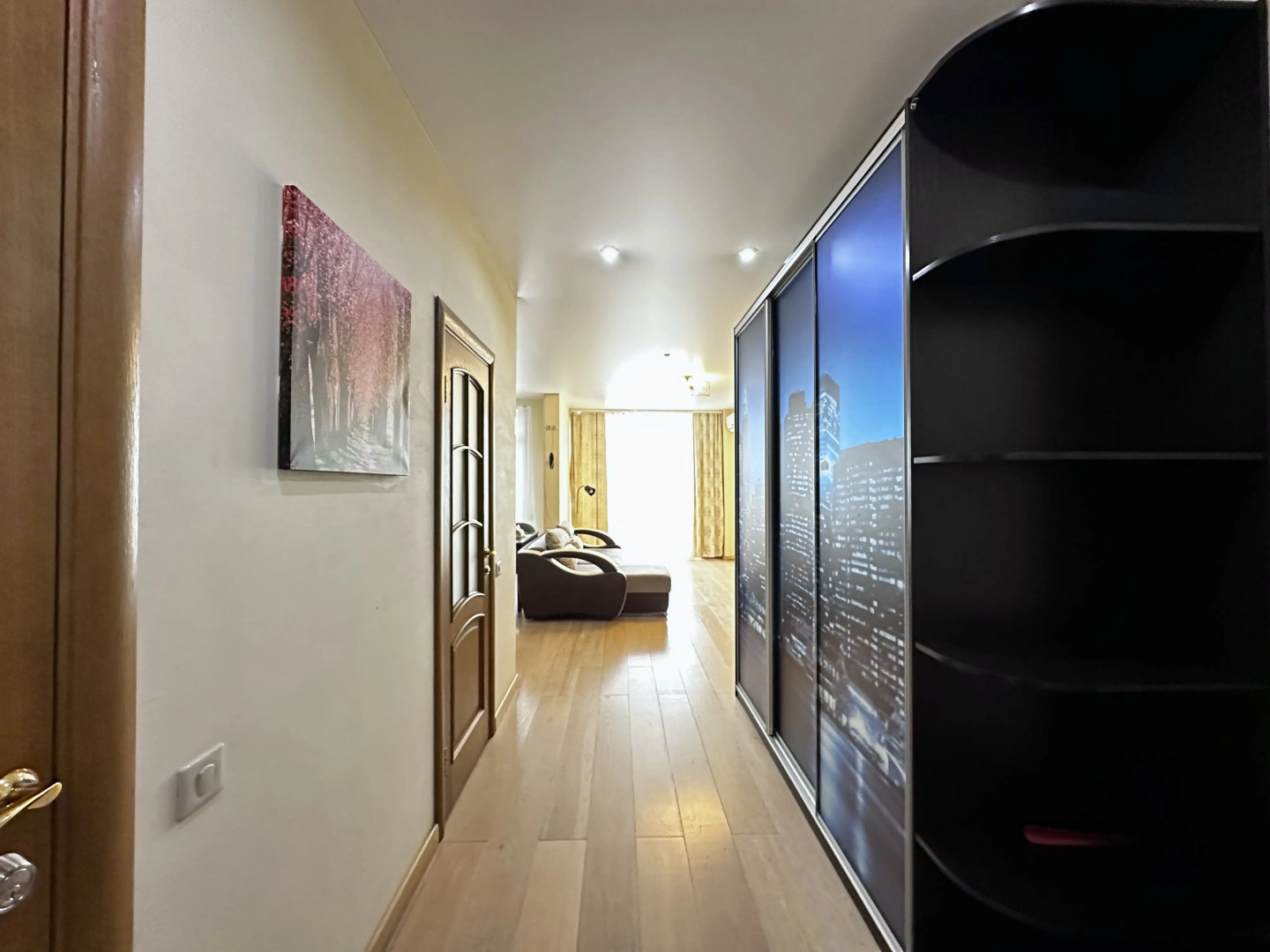 Апартаменты на 2й Круговой 14