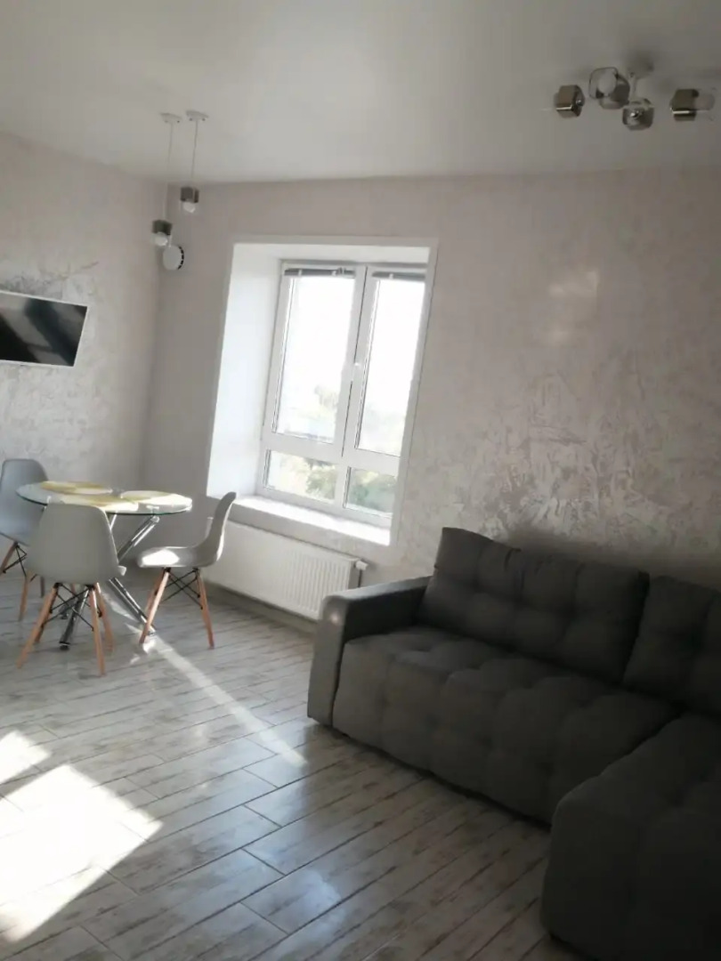 Апартаменты 158 квартир Профинтерна 28