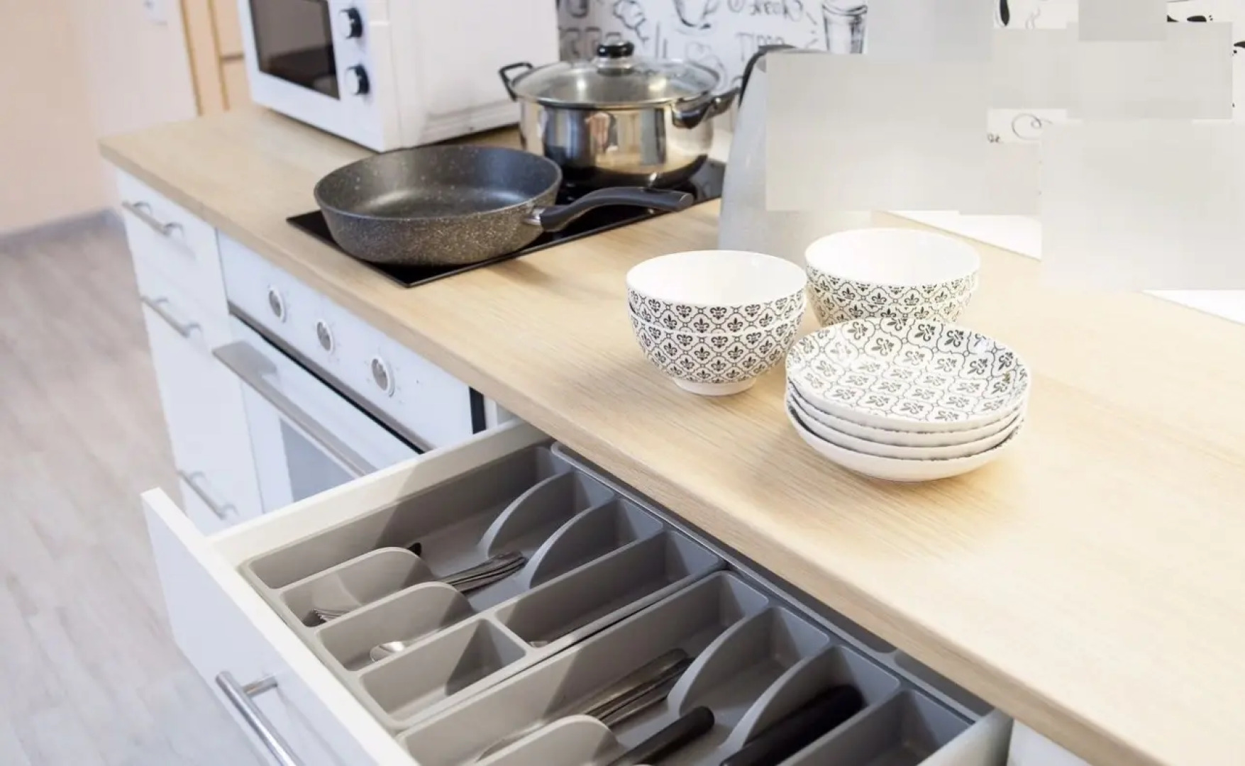 Квартира Студия в Романтическом Стиле в Центре у 2 Вокзалов