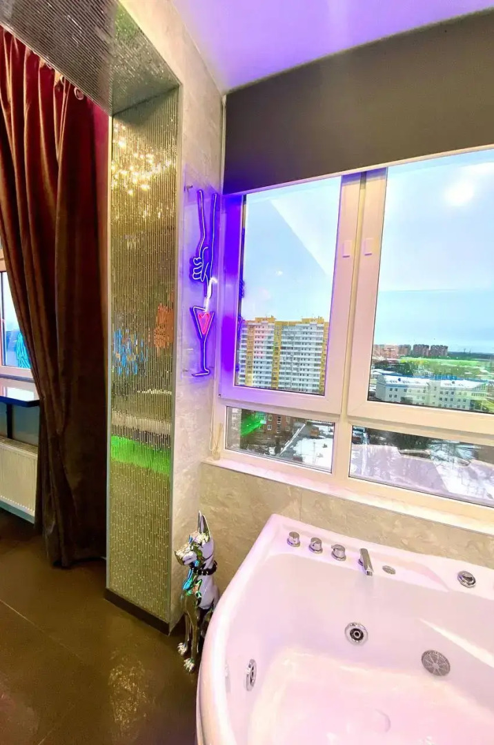 Апартаменты +18 Агат Apart Energy с Панорамным Видом и Джакузи