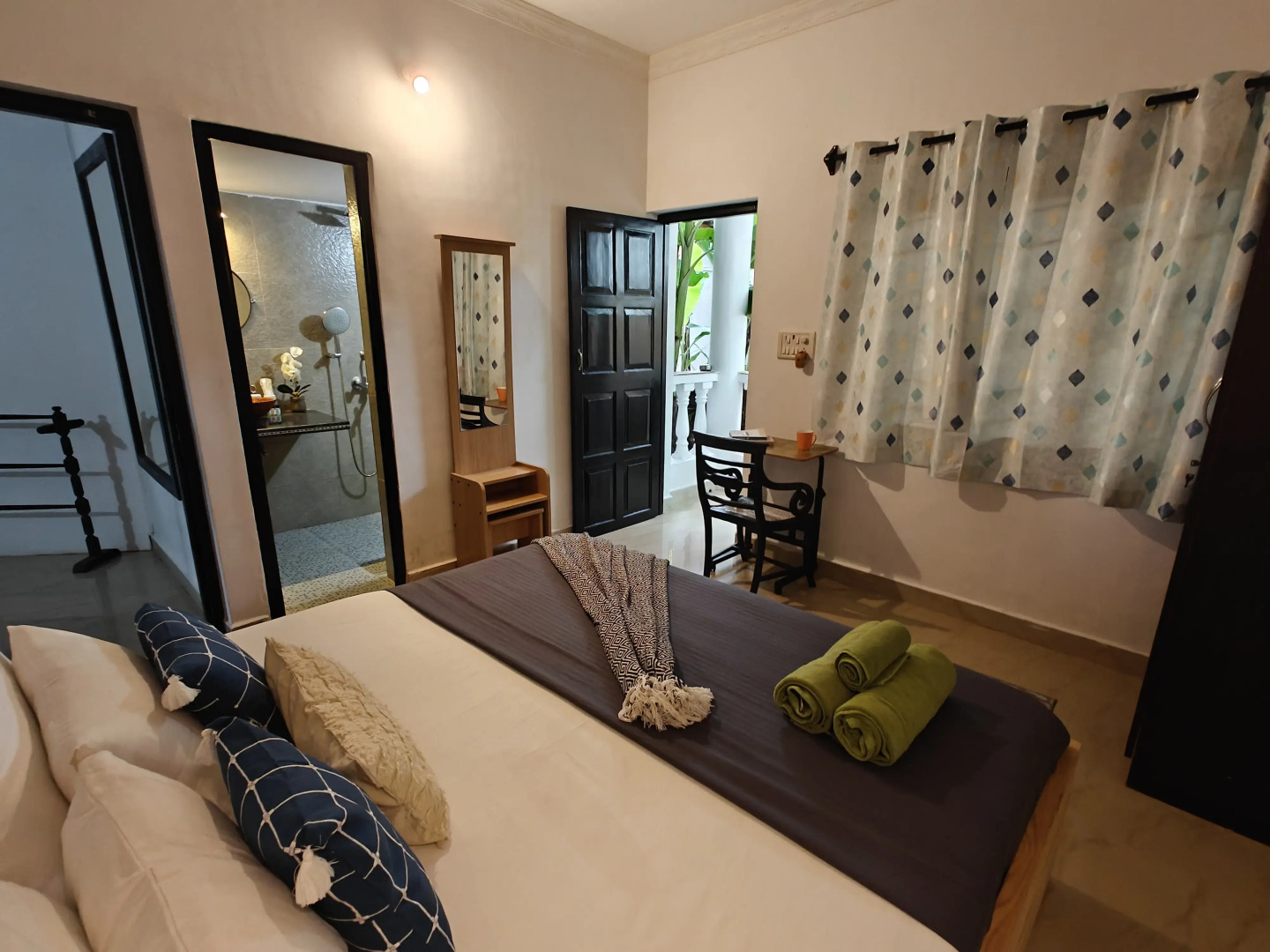 Бунгало SOLS Backyard