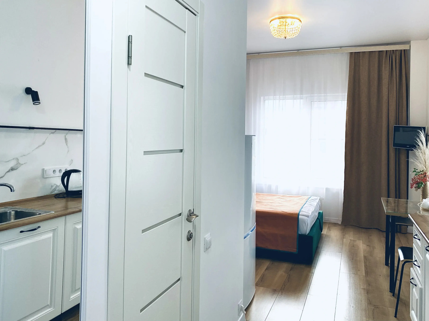 Квартира у самого Черного моря Адлер улица Просвещения 132