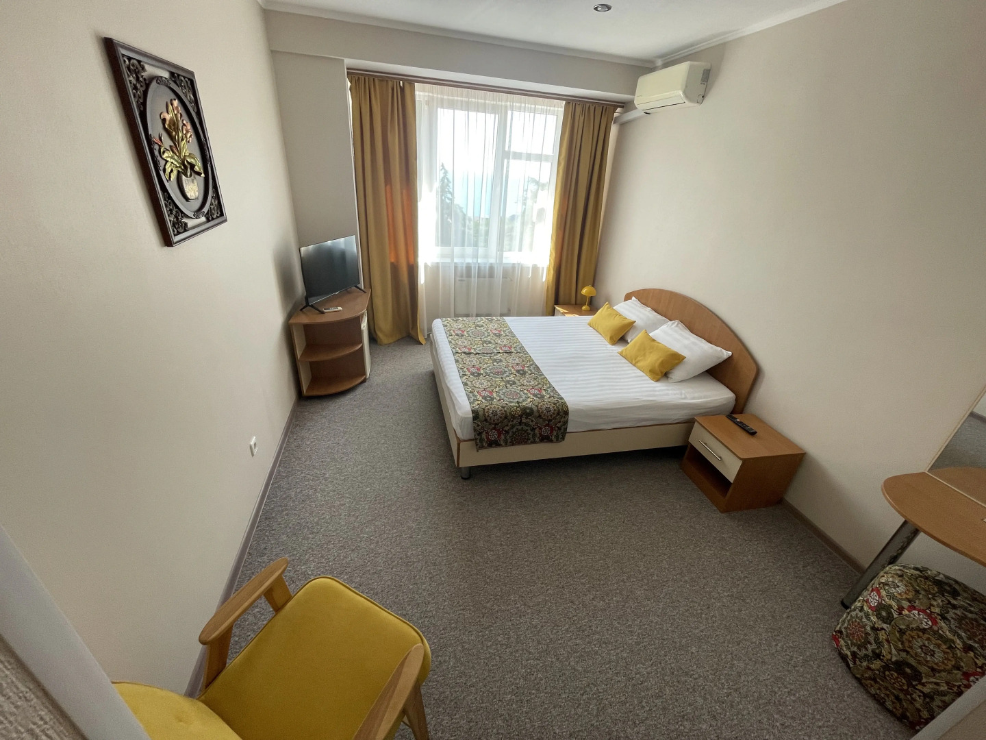 Отель Аквани