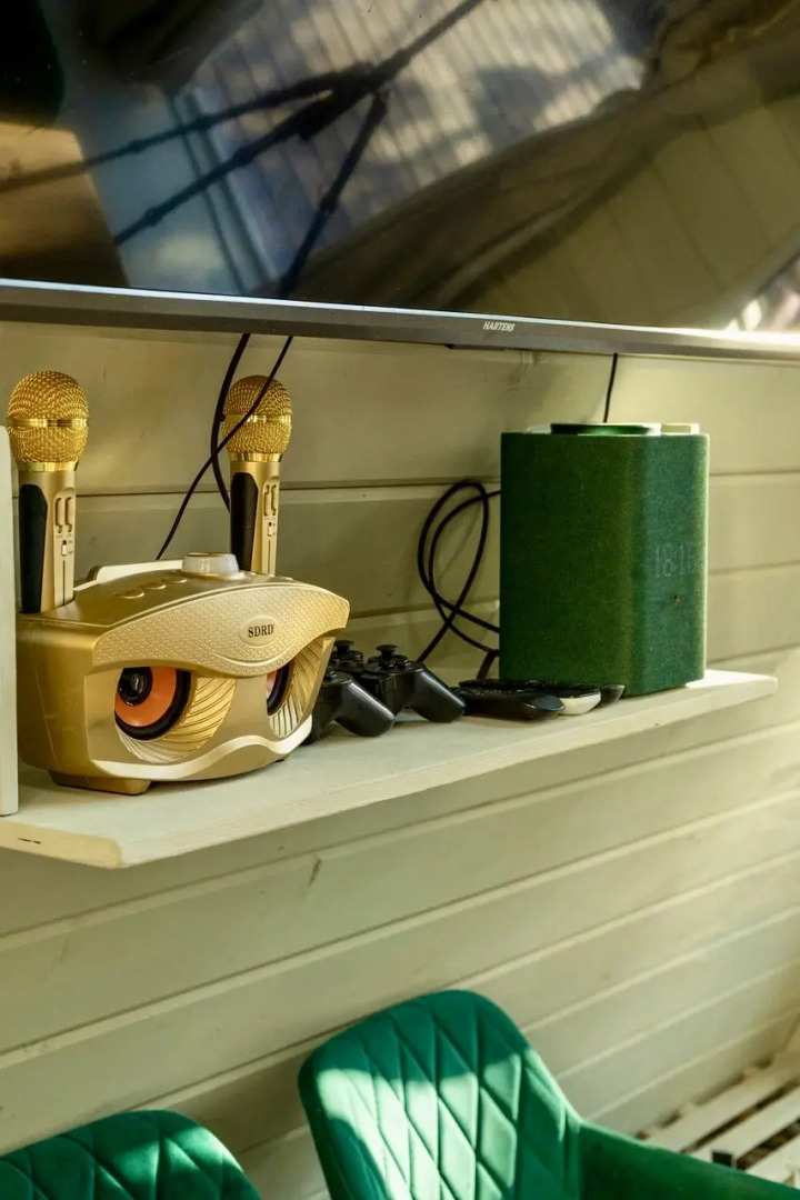 Частный Дом с Бассейном в Стиле Афрейм с Баней и Чаном