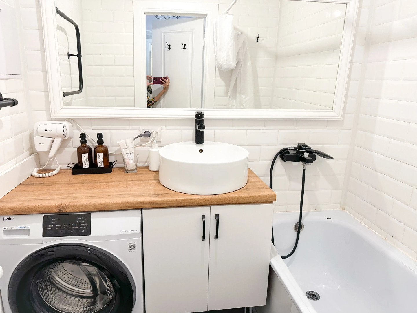 Апартаменты ADT Pink and Grey