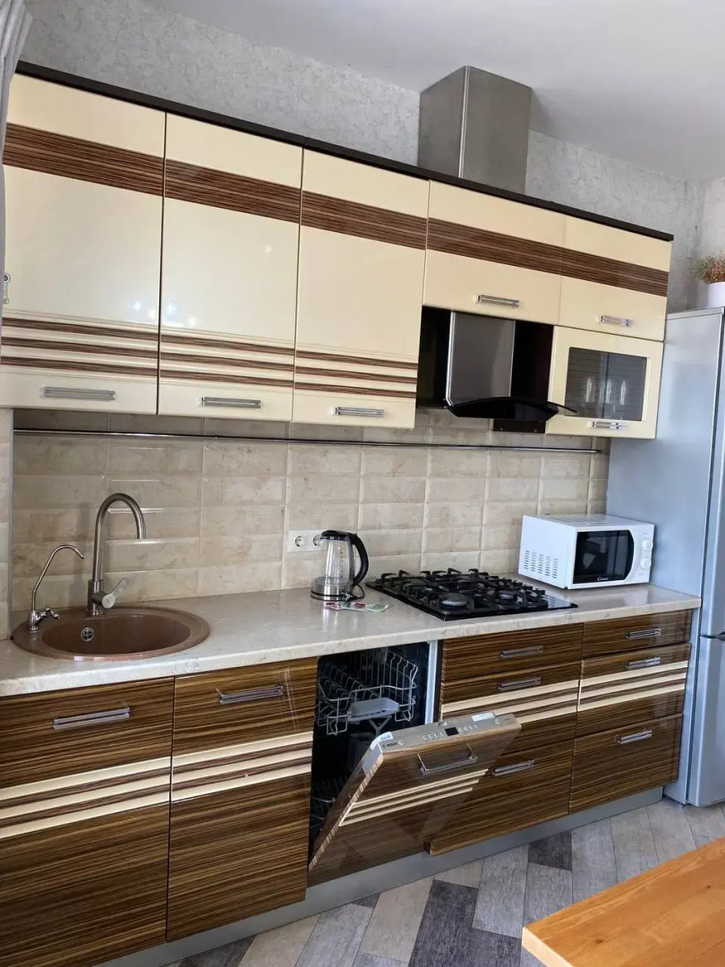 Апартаменты Семейные Двухуровневые Айсберг