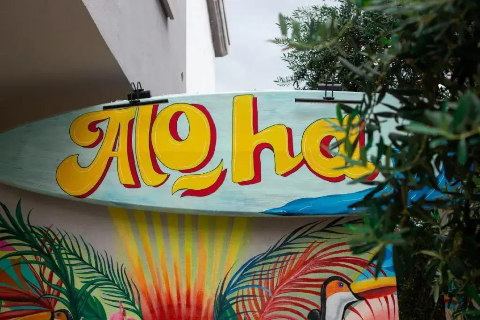 Отель Aloha Suites