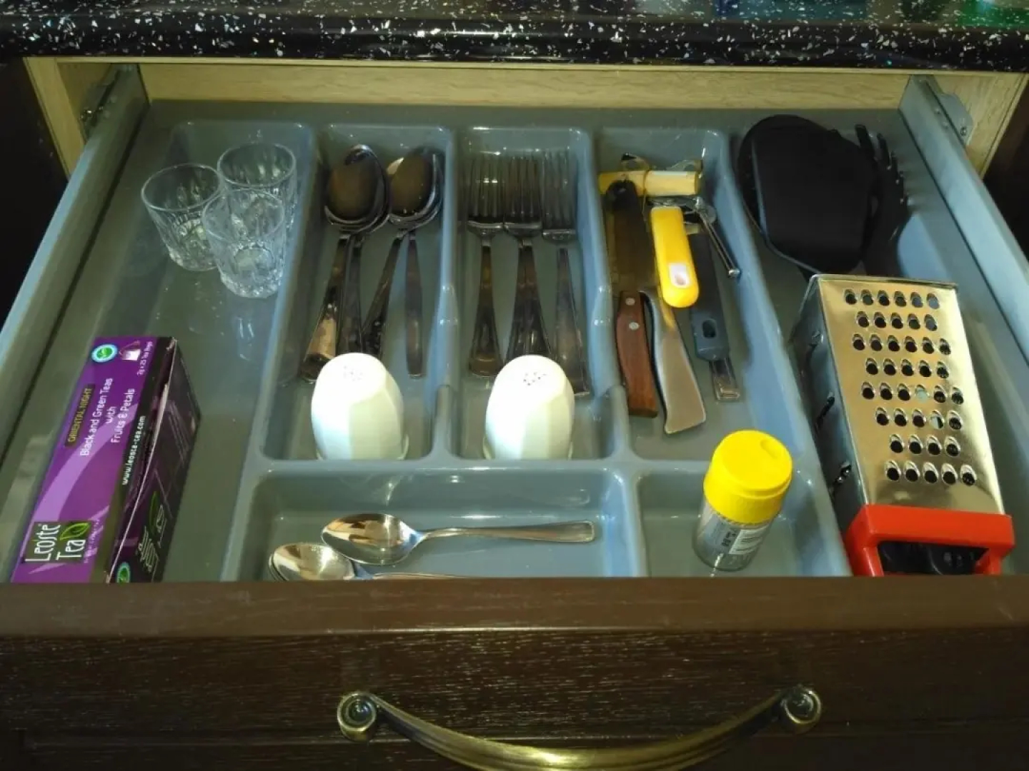 Апартаменты на Театральной 33