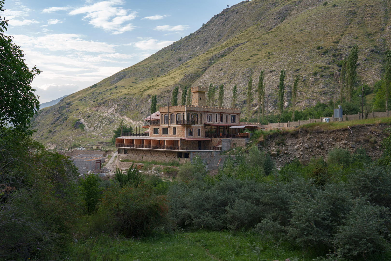 Гостевой дом  Шале Карата