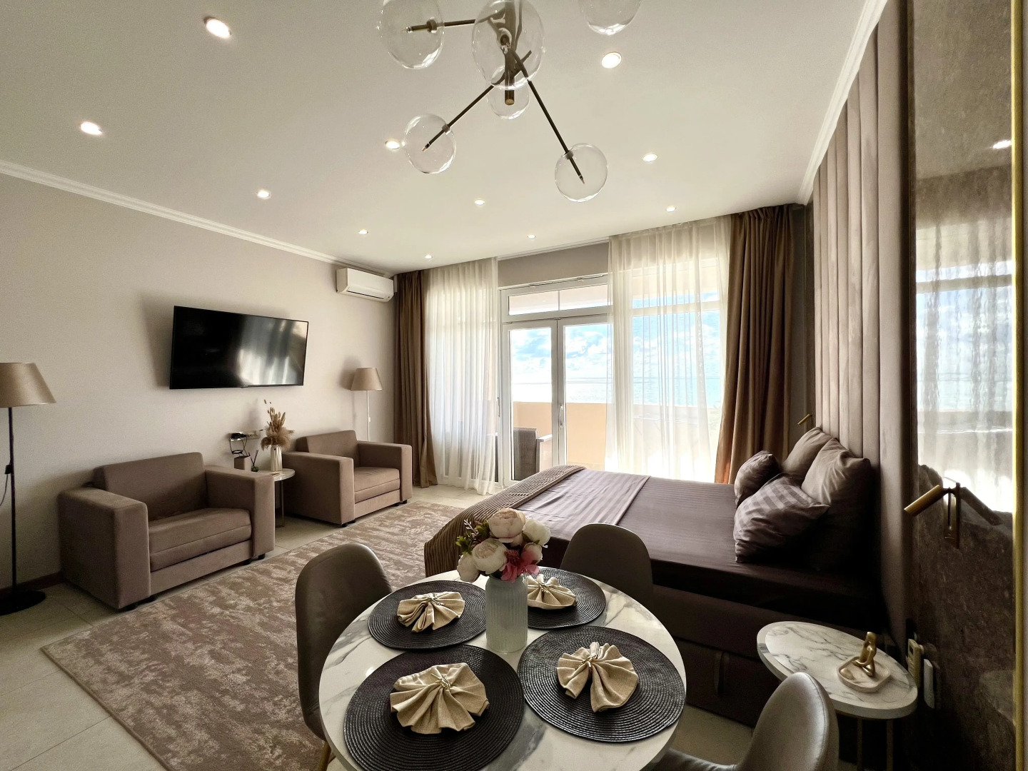 Апартаменты с видом на море