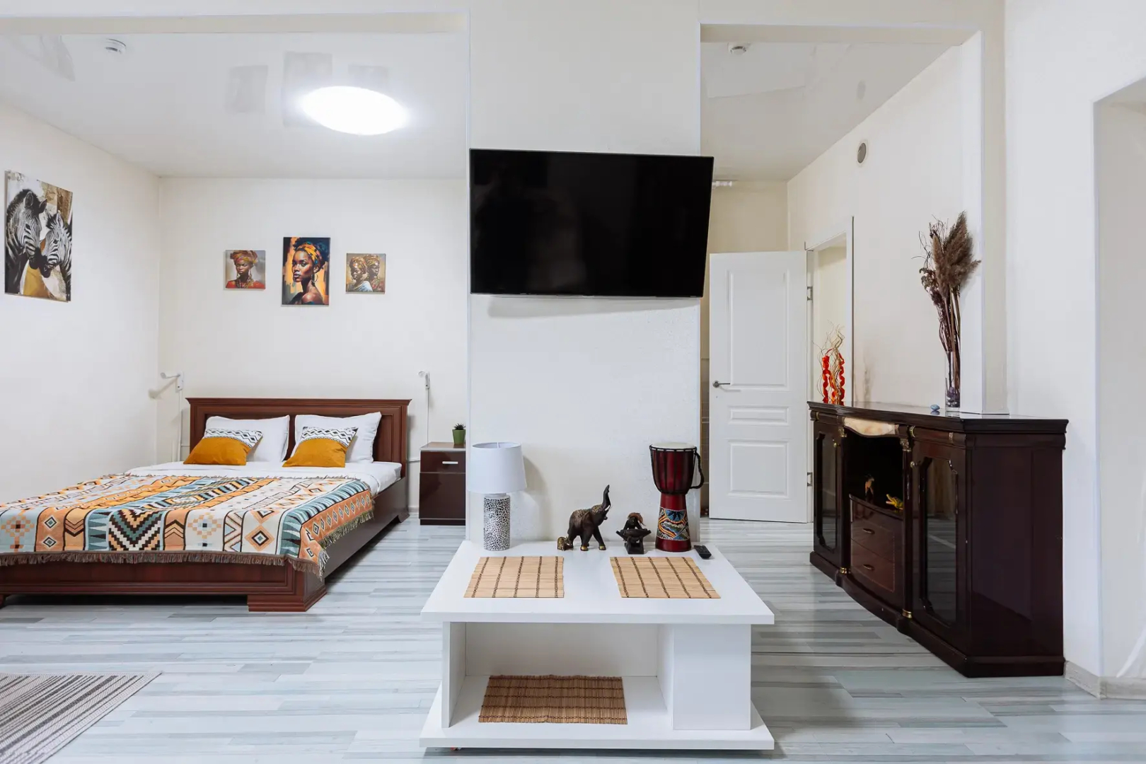 Квартира Путешествие в Африку