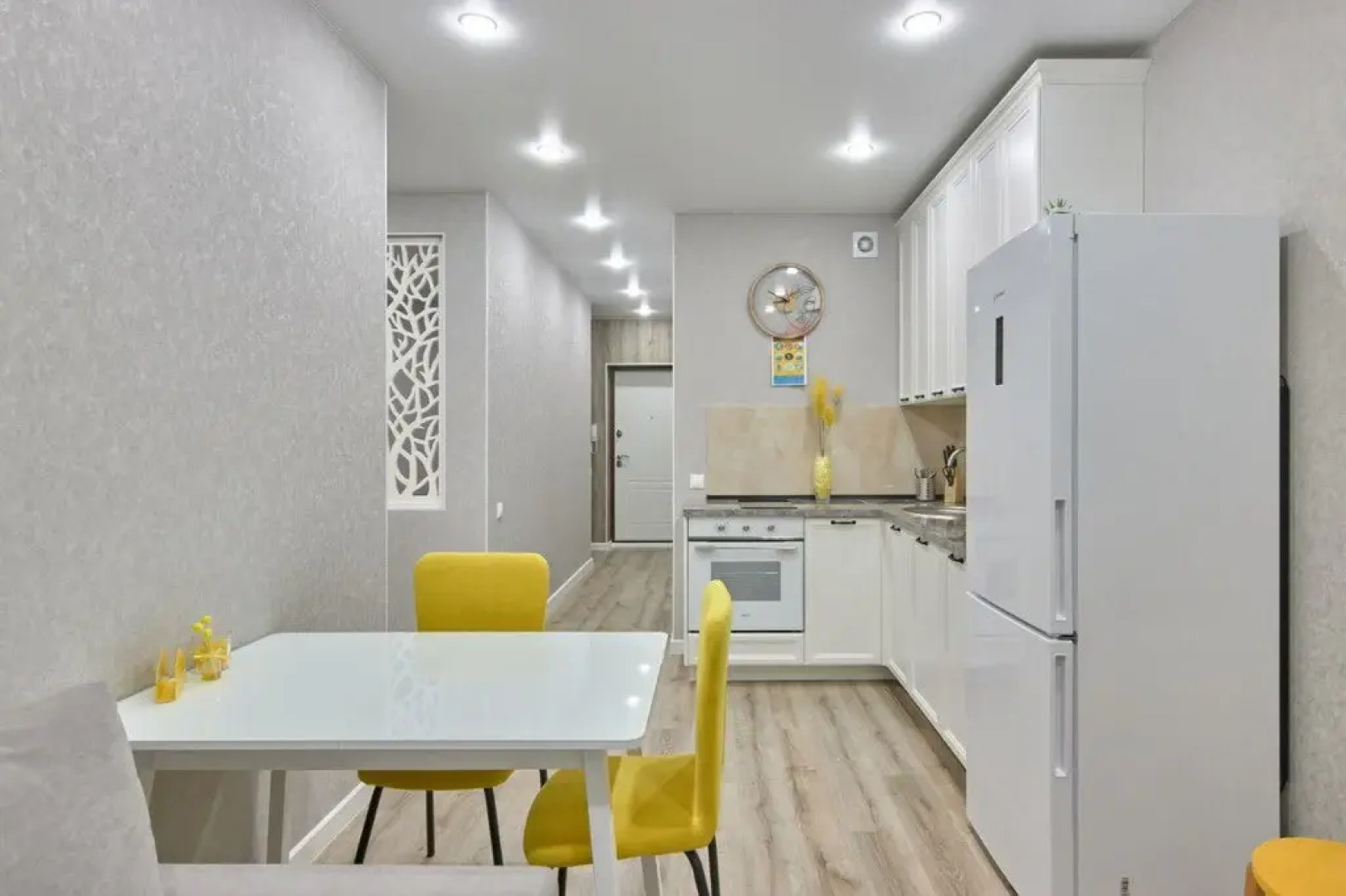 Апартаменты Чистопольская 61Д