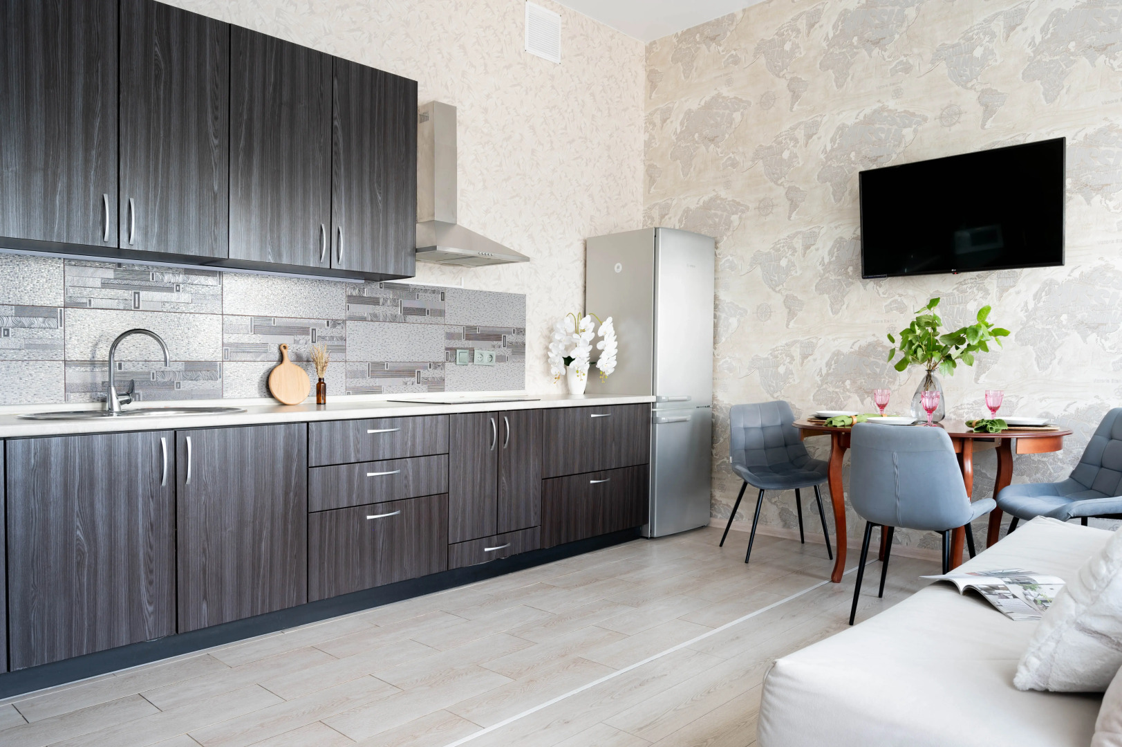 Апартаменты Вгости33 Б. Нижегородская 27