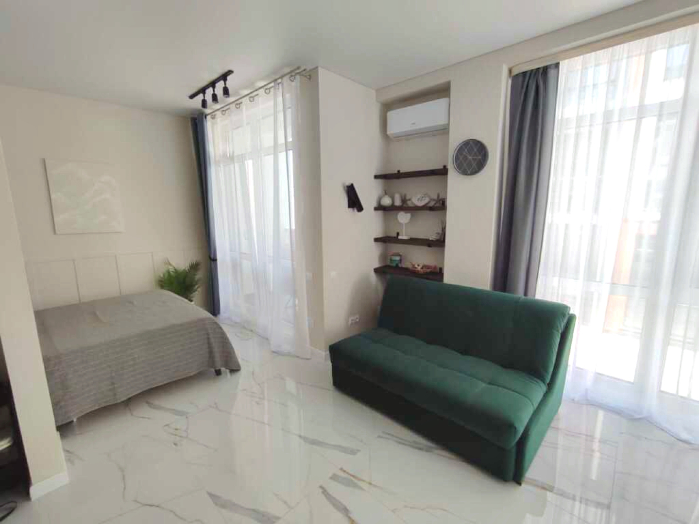 Апартаменты Галерея Парк на Бакинской