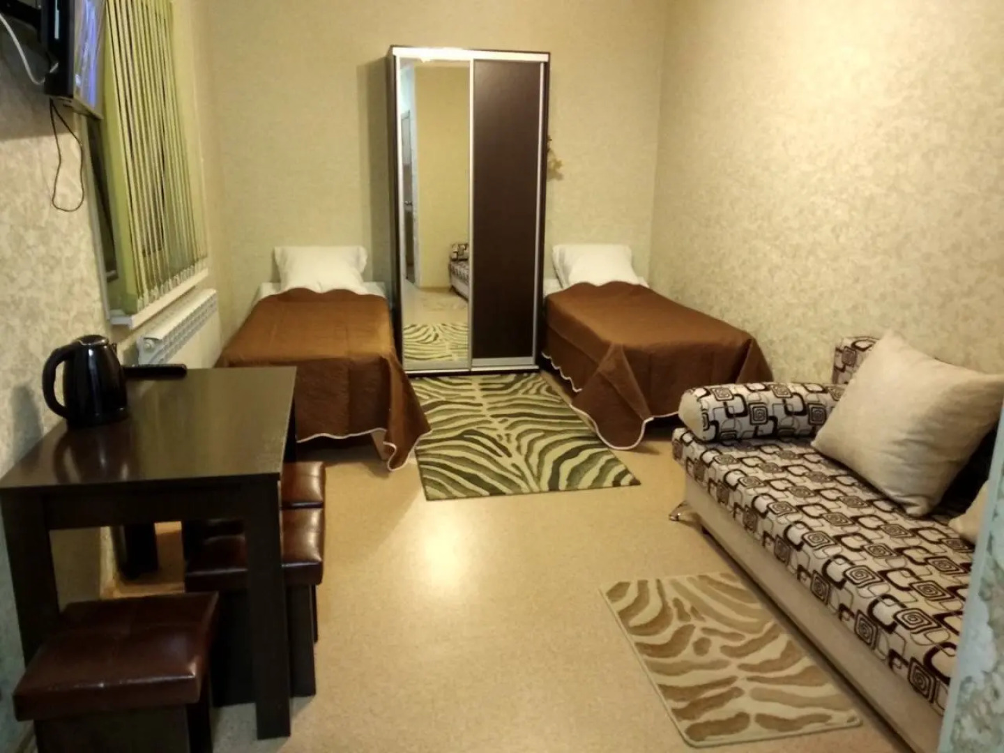 Апартаменты на Улице Тучина 1