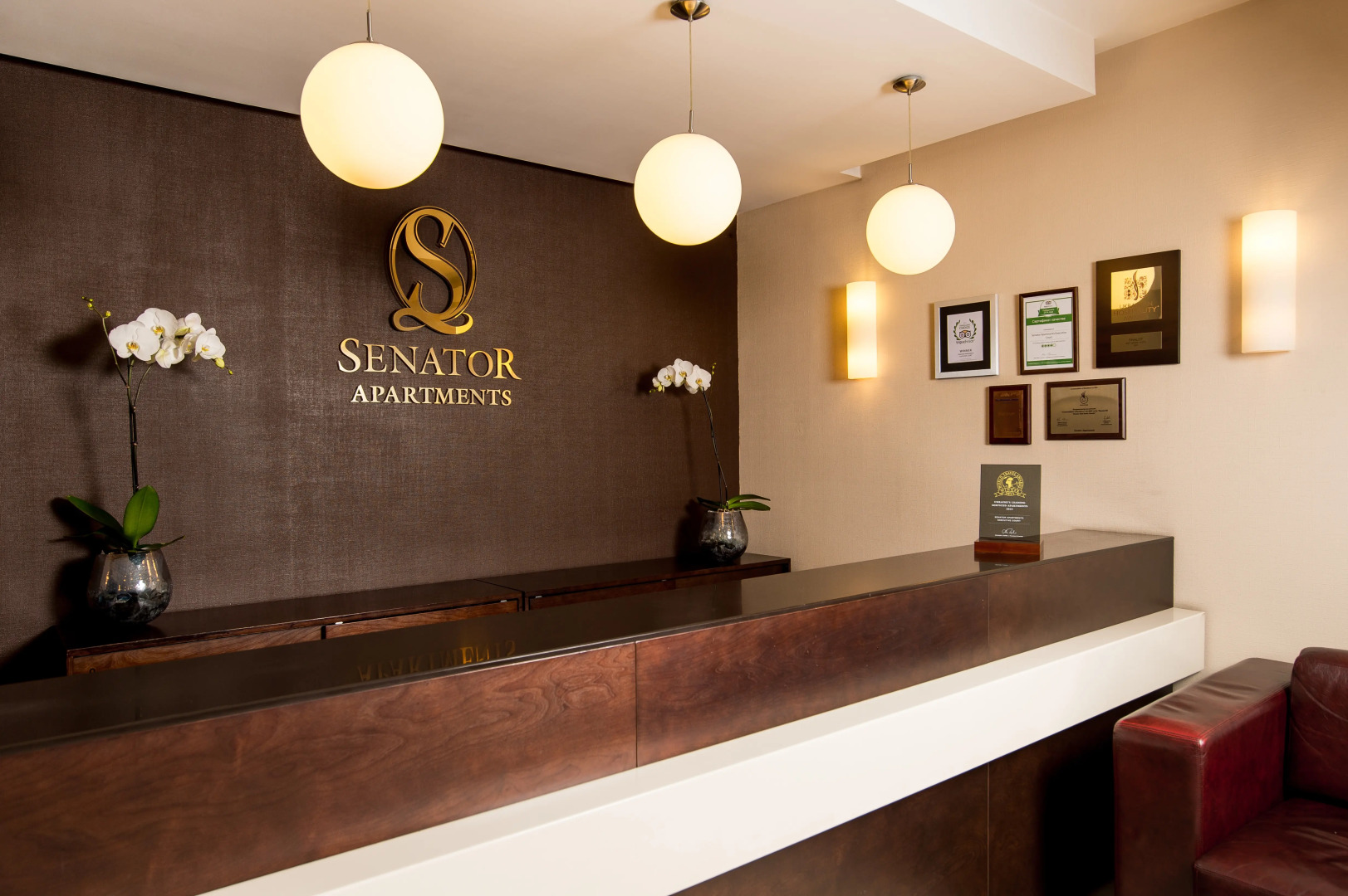 Апартаменты Senator Victory Square