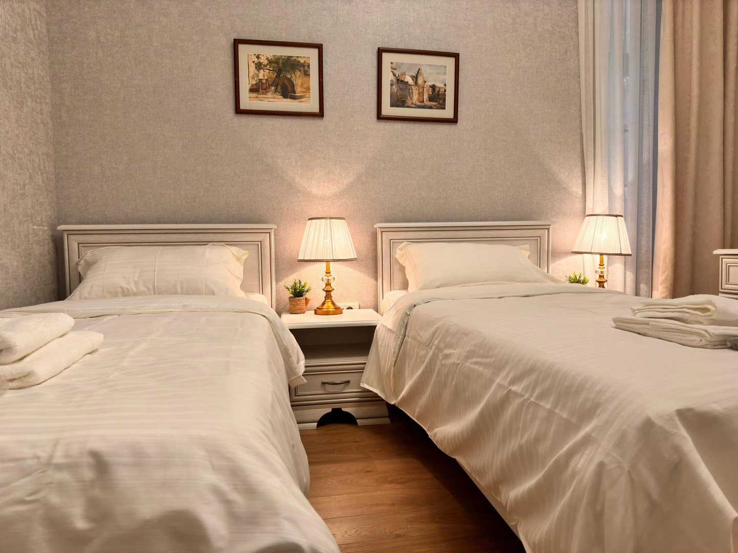 Апартаменты HISTORY 1888 Сentral Apartment & Excursions