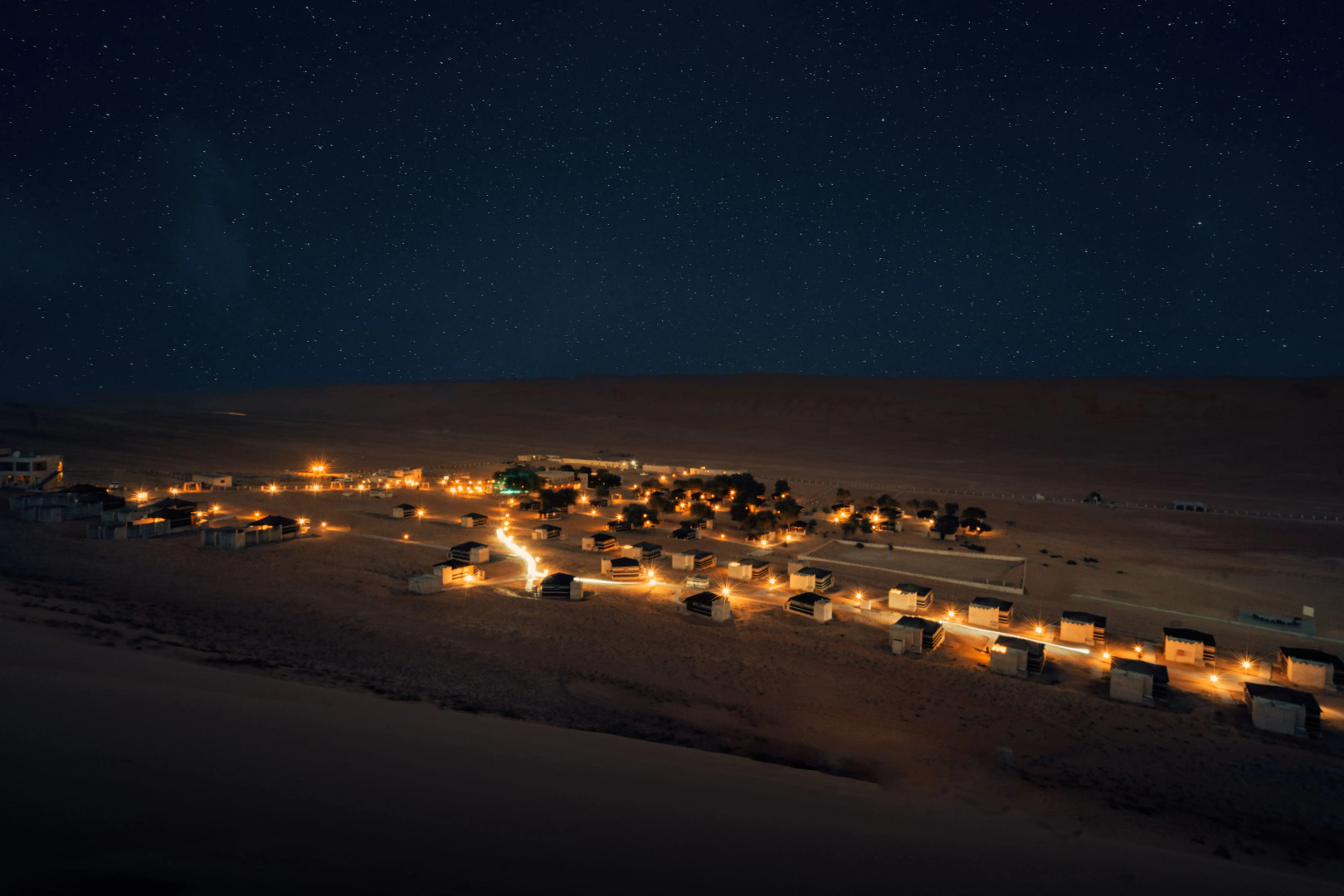 Отель Thousand Nights Camp
