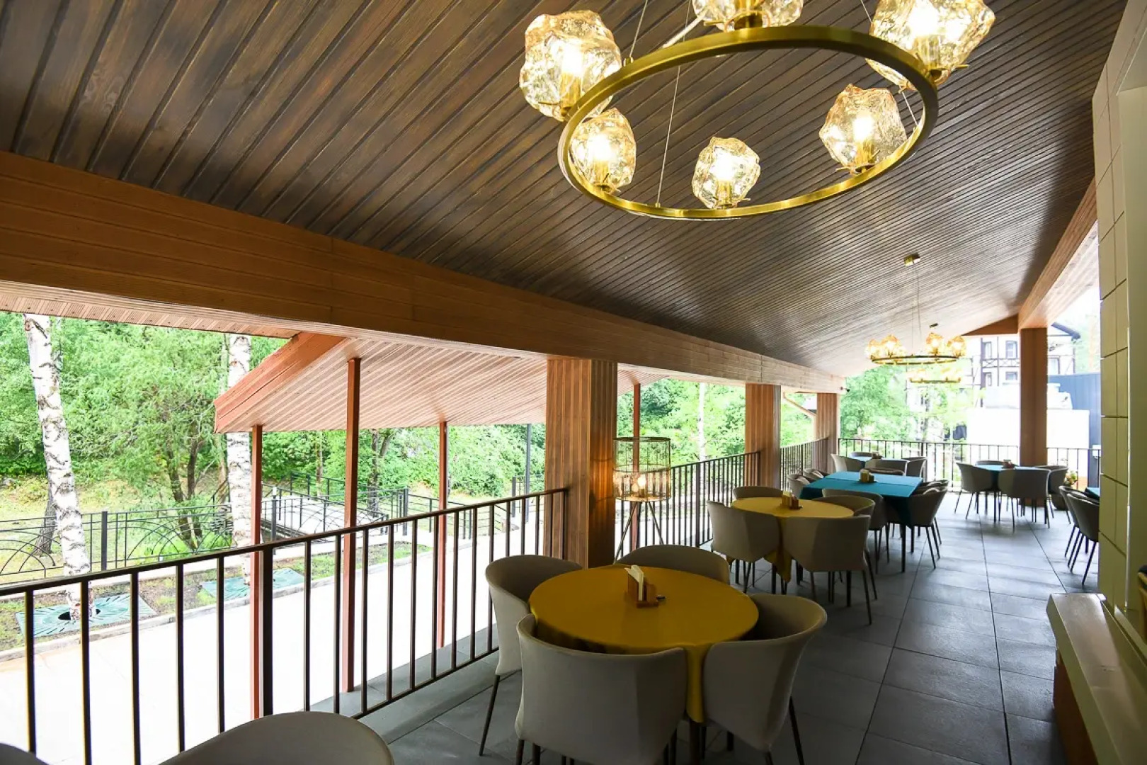 Отель На камушках 5*