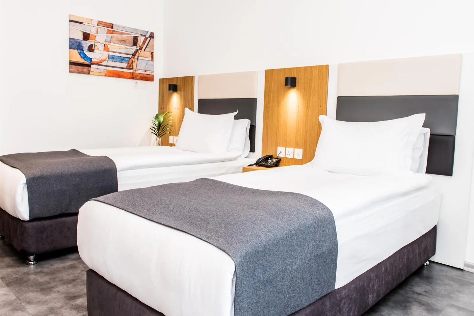 Отель Ingate Suite