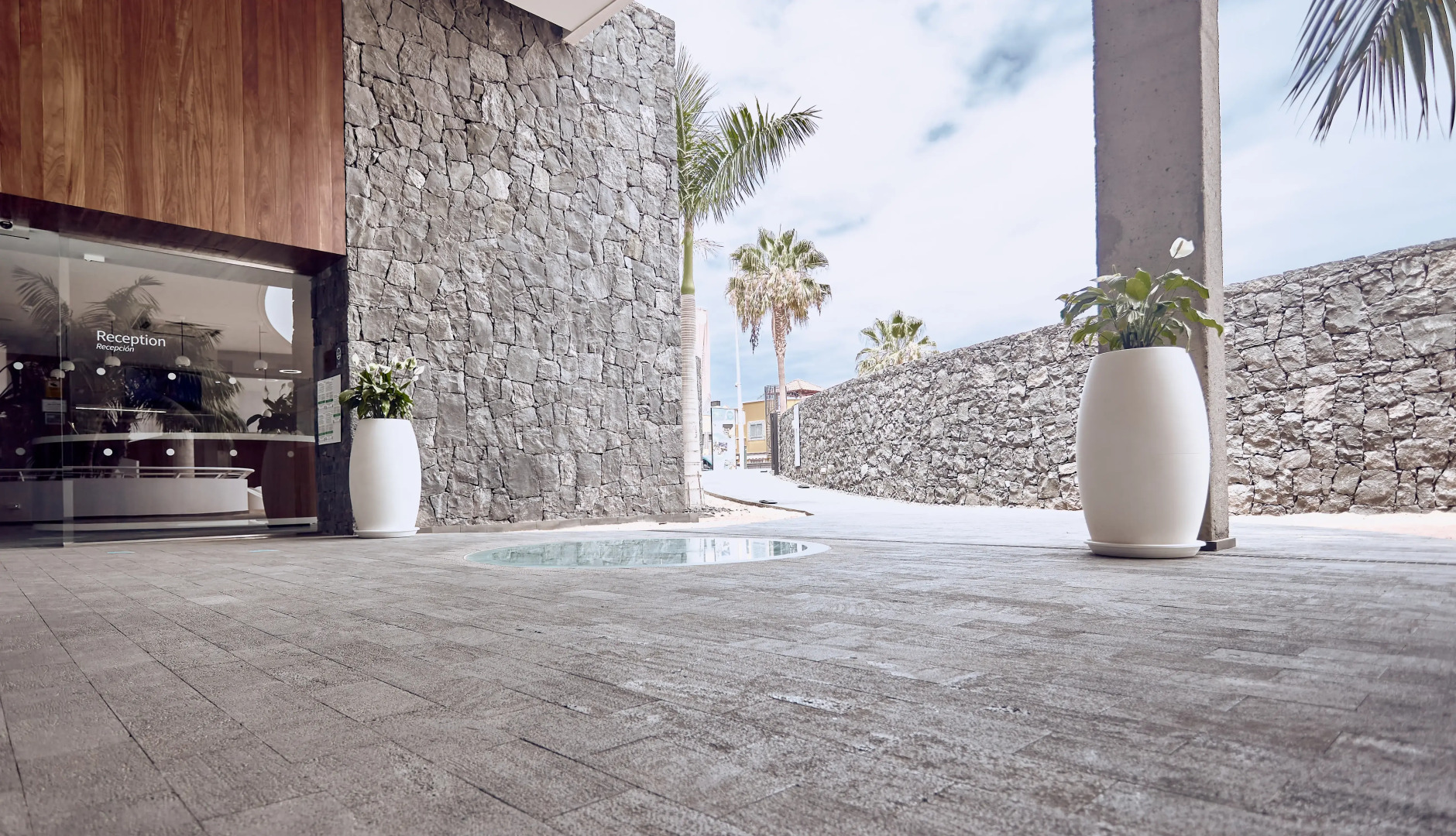 Отель Baobab Suites