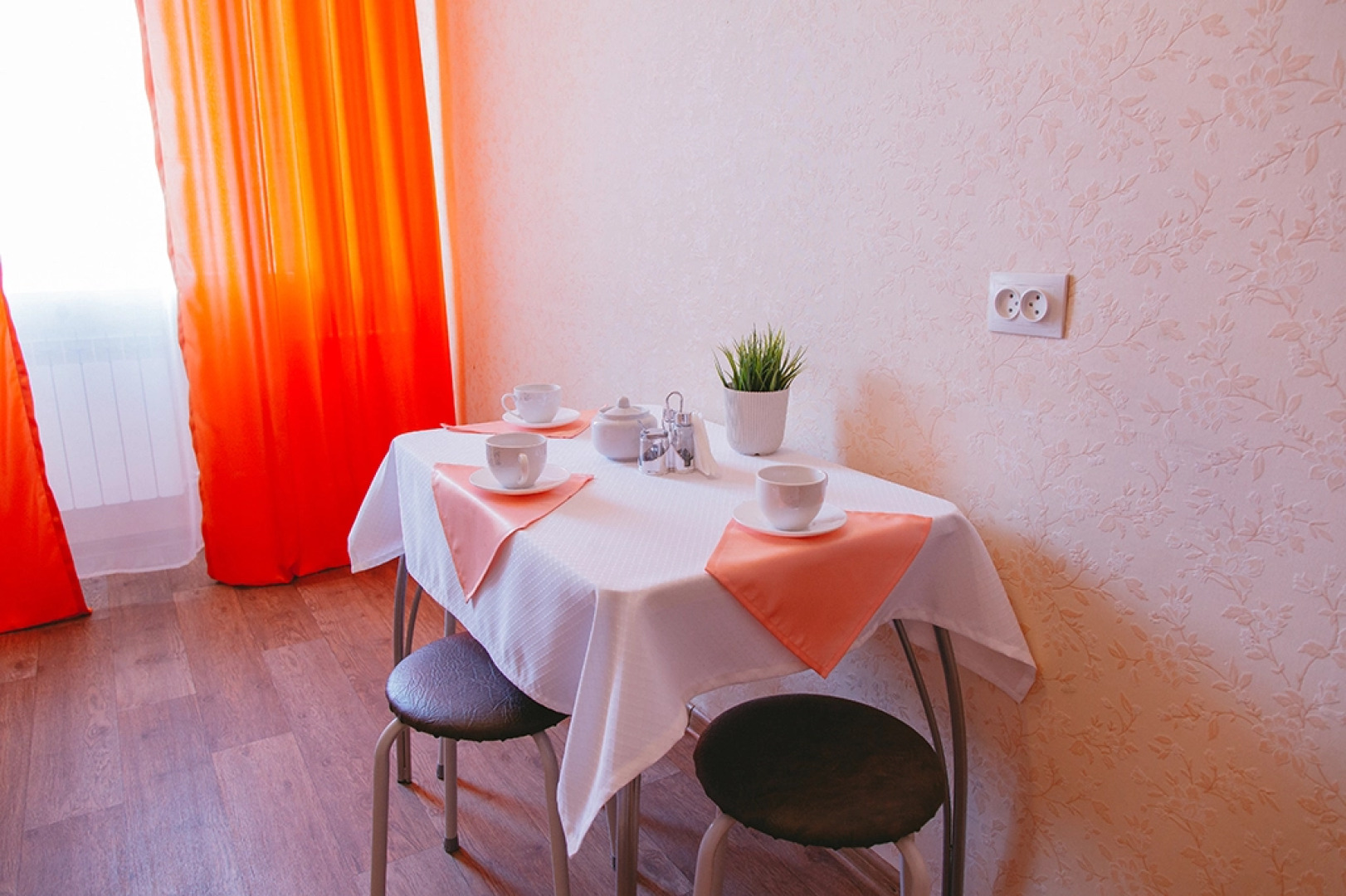 Апартаменты  5 Звезд Микрорайон Мирный 6/3