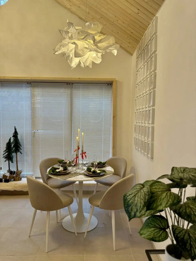 Частный Дом с Панорамными Окнами от Sheluha House