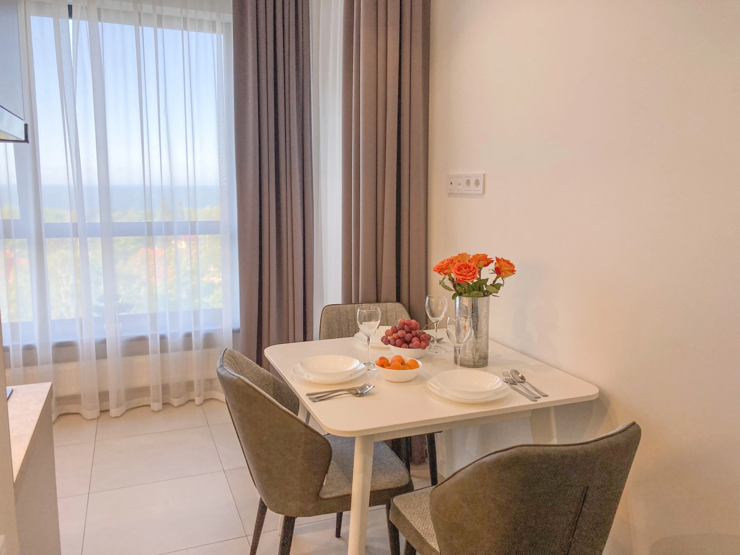 Апартаменты Sun City Apartments 10 с видом на море