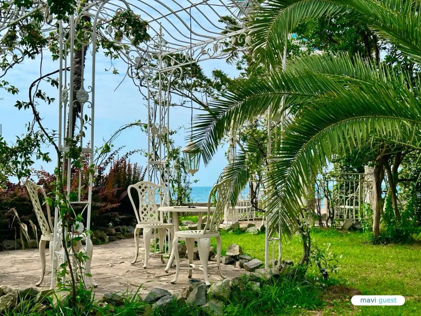 Апартаменты с террасой с видом на море