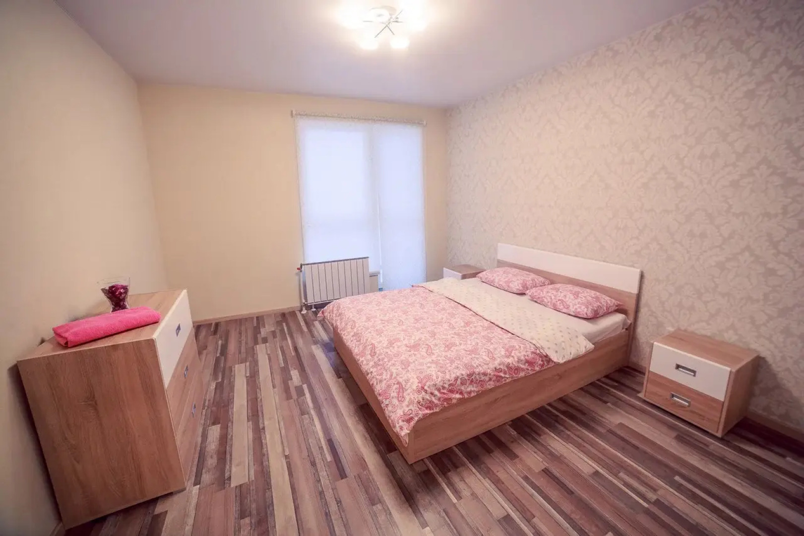 Апартаменты Октябрьской Революции 19