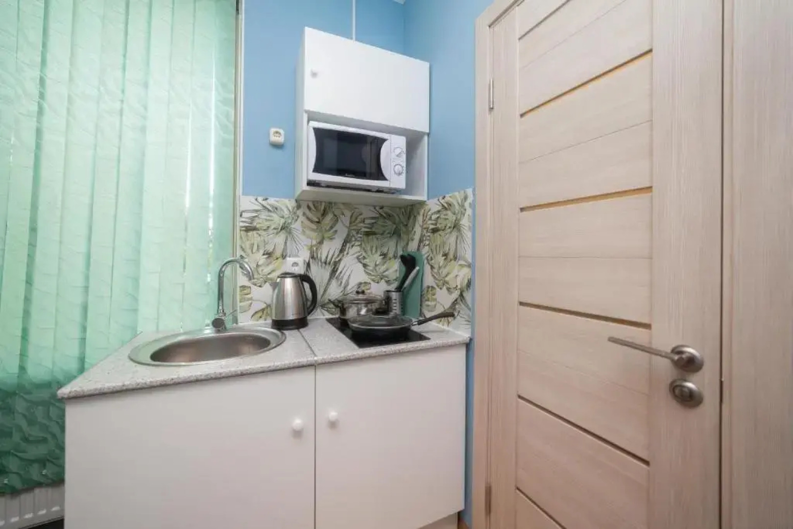 Квартира студия на Бачуринской 13-3