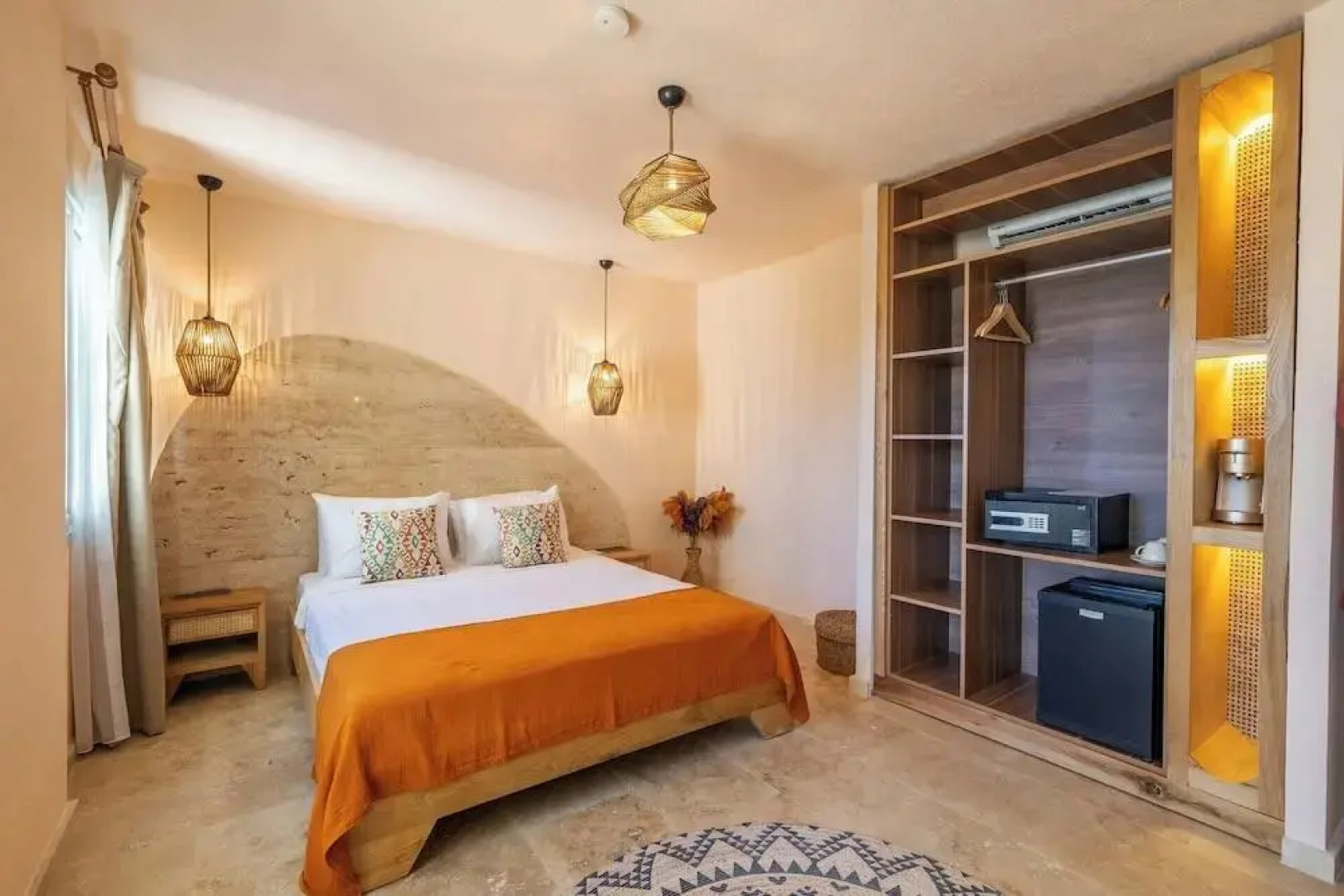 Отель Inone Mucho Selection Hotel