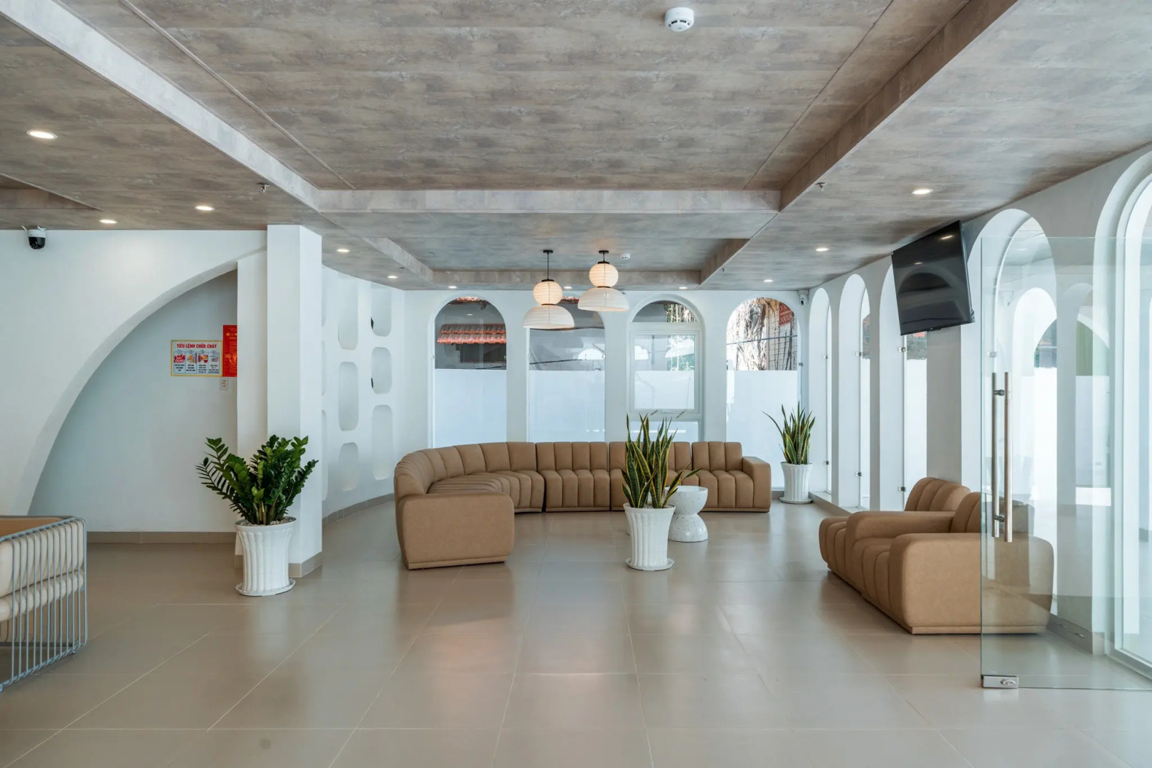 Отель The Up Phu Quoc